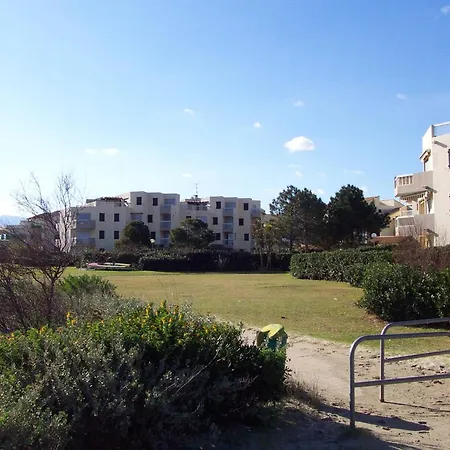 Daire 2 Pieces En Front De Mer Avec Piscine, Terrasse Et Parking - 5 Couchages, Cyprien Plage - Fr-1-106-102 *